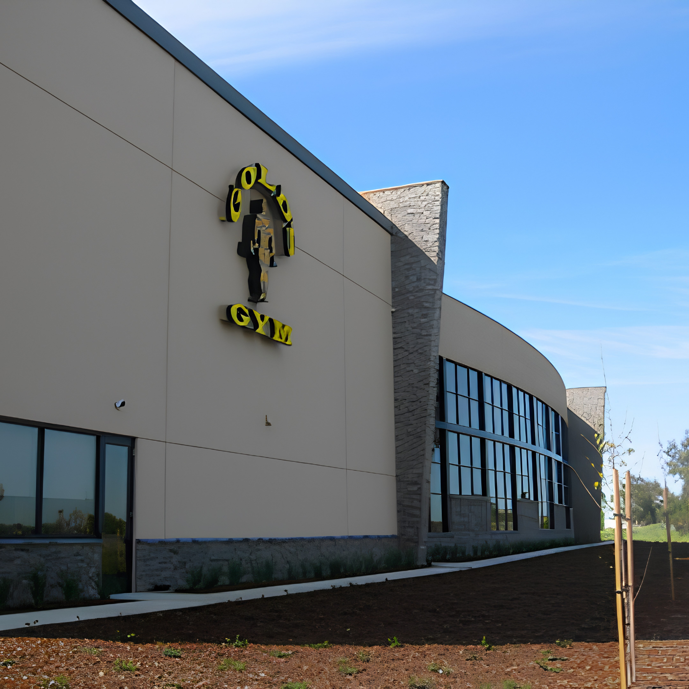 Gold’s Gym Fitness Center & Spa _ Elk Grove, CA _ 44,000 SF _ Health Club